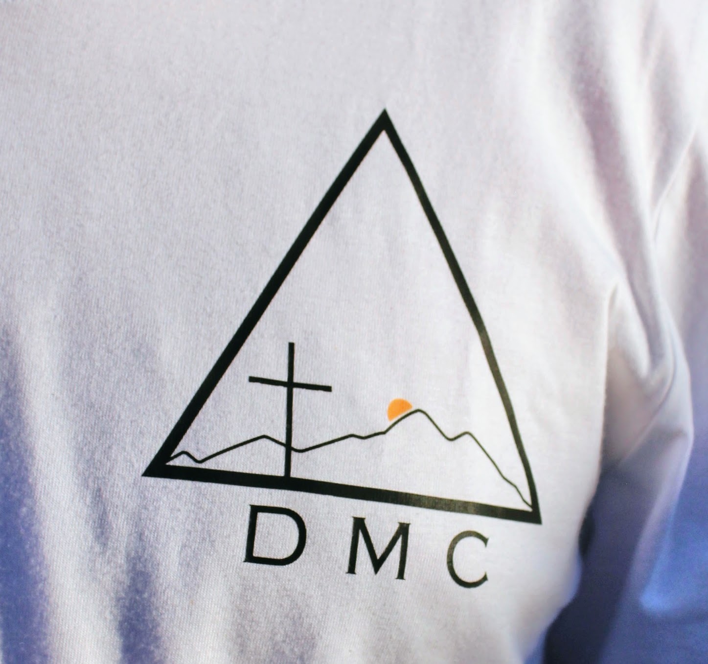 DMC T-Shirt Logo